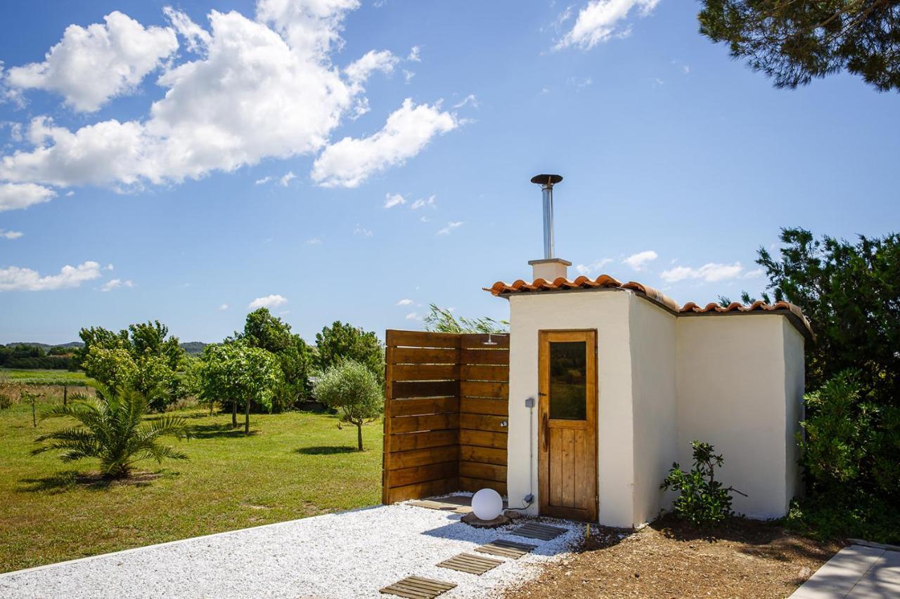Le Petit Viala Villa กาเปสตอง ภายนอก รูปภาพ